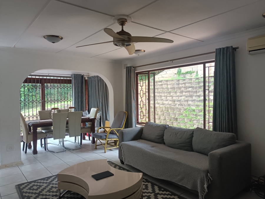 3 Bedroom Property for Sale in Amanzimtoti KwaZulu-Natal