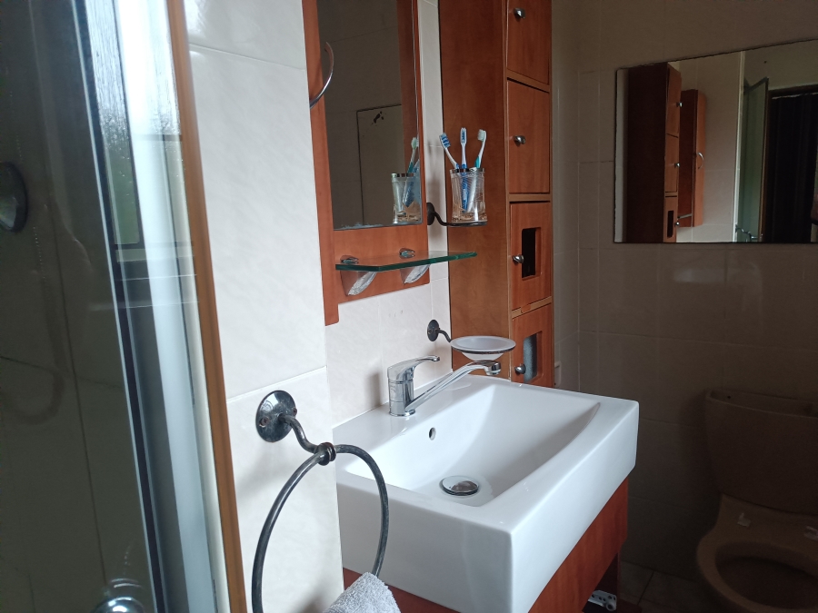 3 Bedroom Property for Sale in Amanzimtoti KwaZulu-Natal