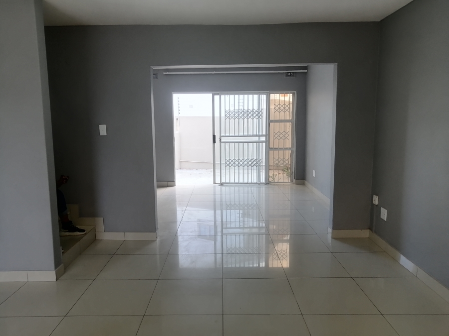 3 Bedroom Property for Sale in Fairbreeze KwaZulu-Natal