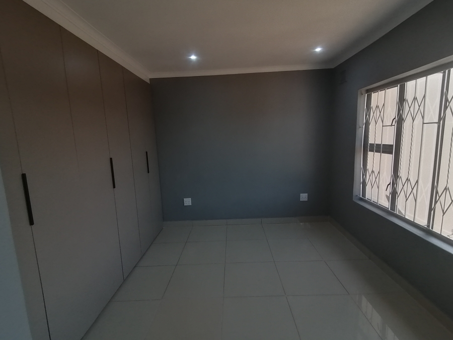 3 Bedroom Property for Sale in Fairbreeze KwaZulu-Natal