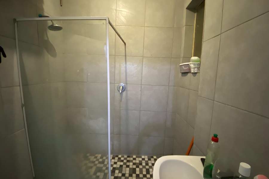 1 Bedroom Property for Sale in Pinetown KwaZulu-Natal