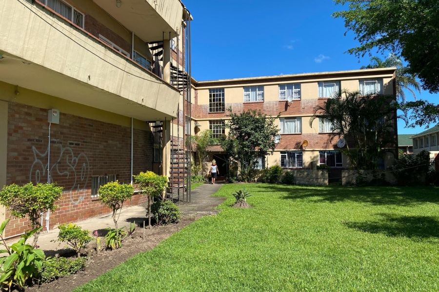 1 Bedroom Property for Sale in Pinetown KwaZulu-Natal