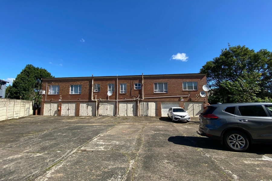 1 Bedroom Property for Sale in Pinetown KwaZulu-Natal