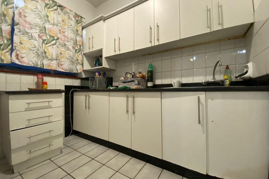 2 Bedroom Property for Sale in Pinetown KwaZulu-Natal