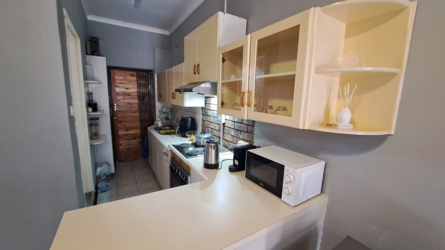 6 Bedroom Property for Sale in Meer En See KwaZulu-Natal