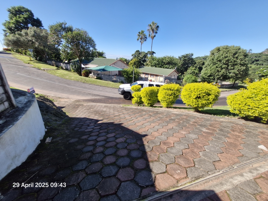 6 Bedroom Property for Sale in Escombe KwaZulu-Natal