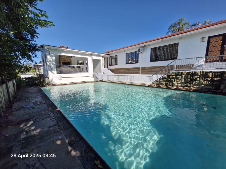 6 Bedroom Property for Sale in Escombe KwaZulu-Natal