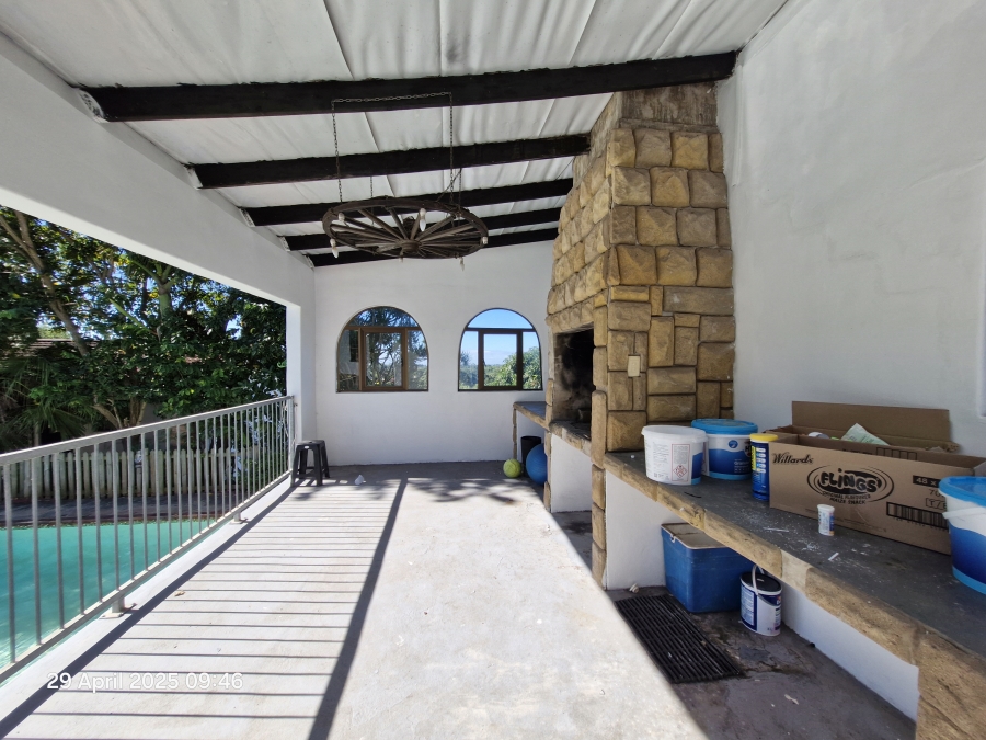 6 Bedroom Property for Sale in Escombe KwaZulu-Natal