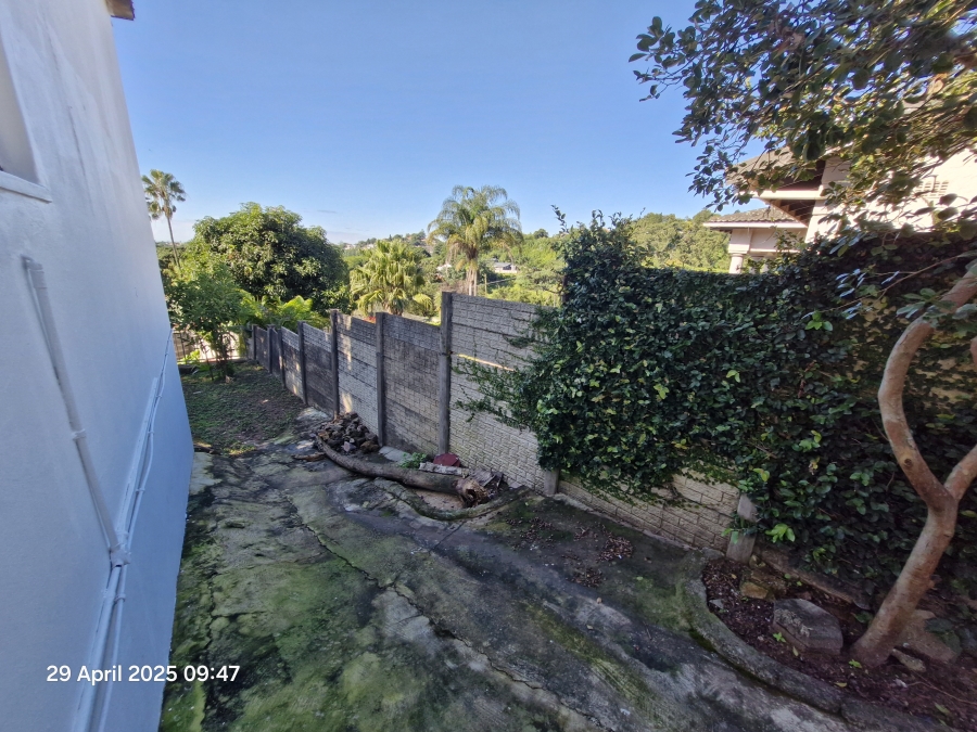 6 Bedroom Property for Sale in Escombe KwaZulu-Natal