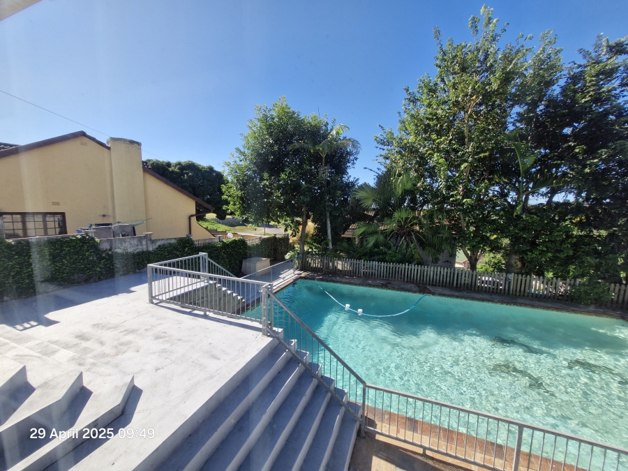 6 Bedroom Property for Sale in Escombe KwaZulu-Natal