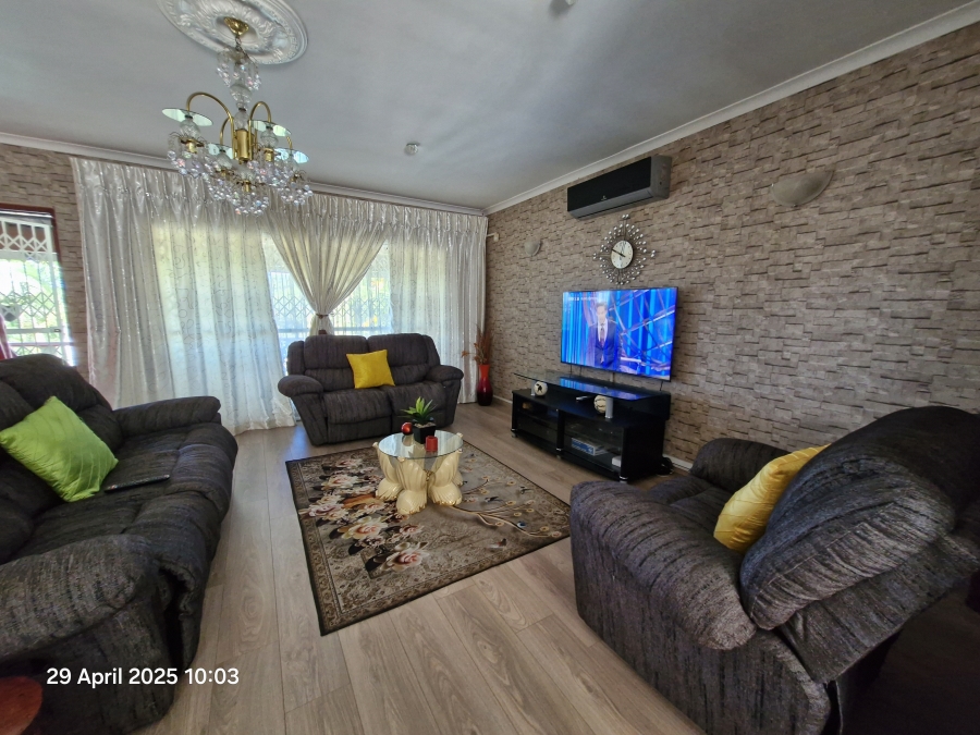 4 Bedroom Property for Sale in Escombe KwaZulu-Natal