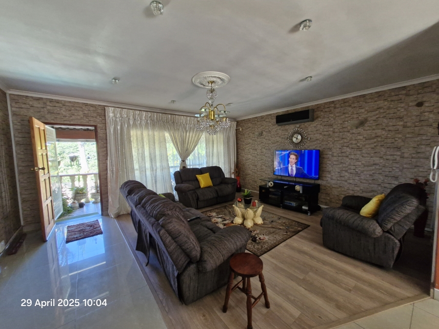 4 Bedroom Property for Sale in Escombe KwaZulu-Natal