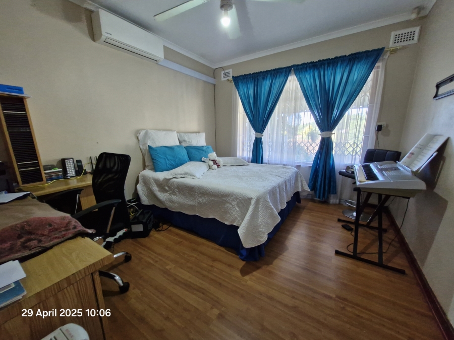 4 Bedroom Property for Sale in Escombe KwaZulu-Natal