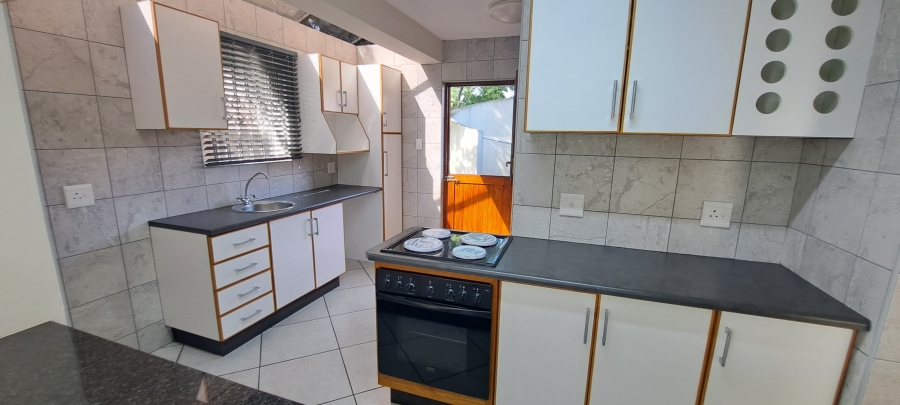 3 Bedroom Property for Sale in Meer En See KwaZulu-Natal