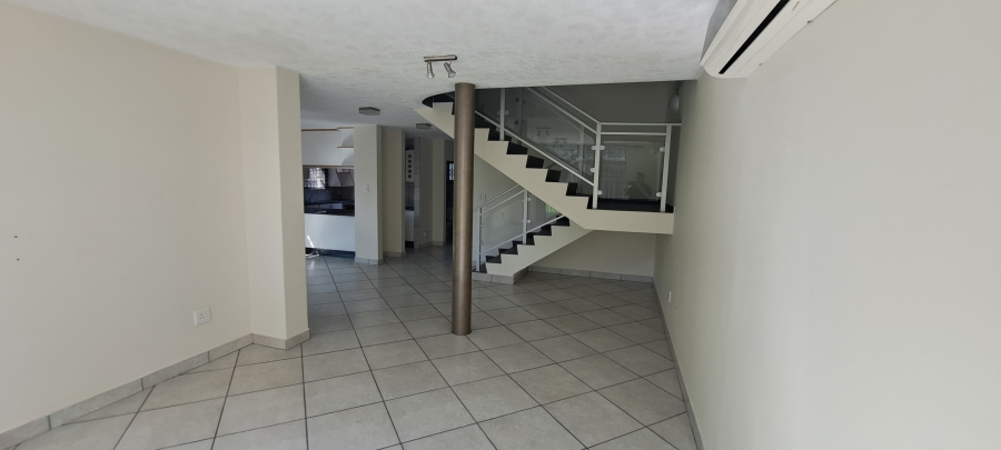 3 Bedroom Property for Sale in Meer En See KwaZulu-Natal