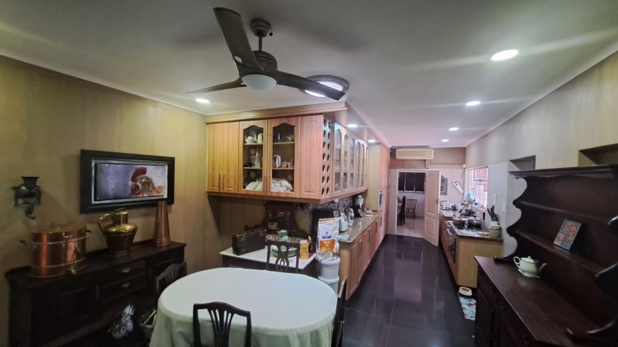 3 Bedroom Property for Sale in Meer En See KwaZulu-Natal
