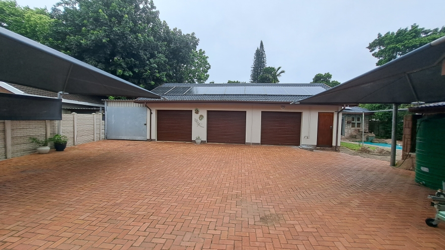 3 Bedroom Property for Sale in Meer En See KwaZulu-Natal