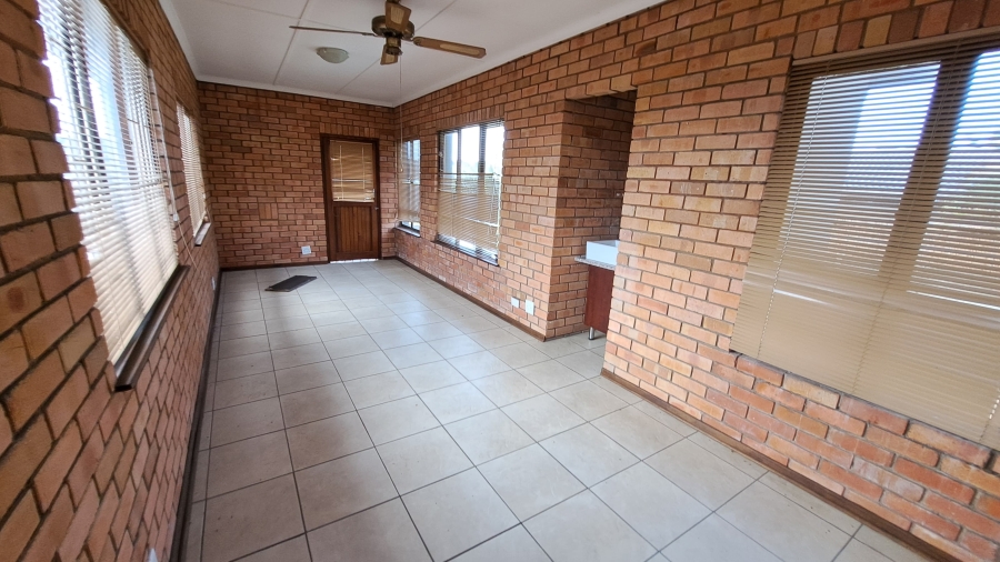 3 Bedroom Property for Sale in Meer En See KwaZulu-Natal
