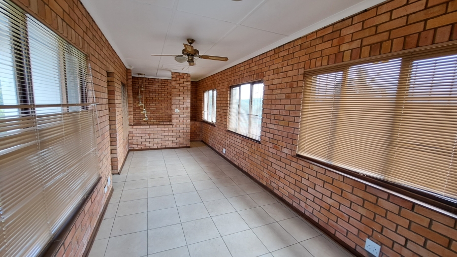 3 Bedroom Property for Sale in Meer En See KwaZulu-Natal