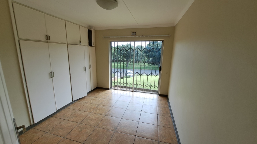 3 Bedroom Property for Sale in Meer En See KwaZulu-Natal