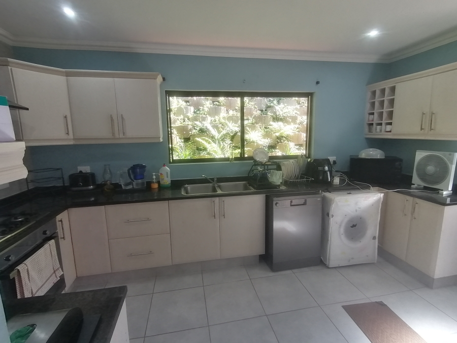 4 Bedroom Property for Sale in Seaward Estate KwaZulu-Natal