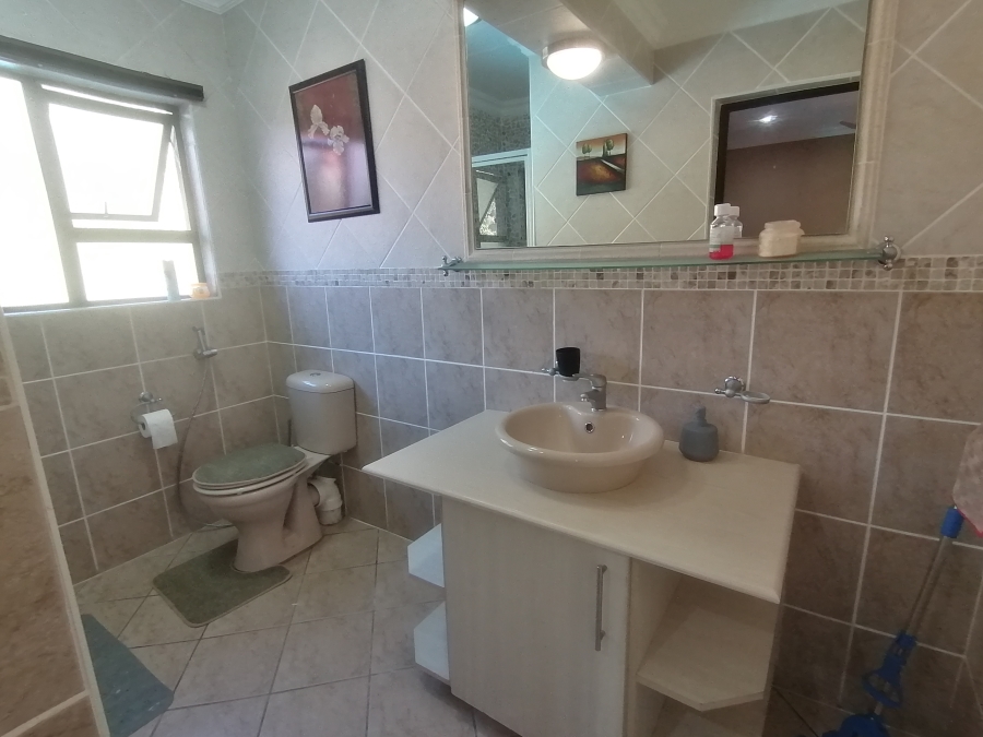 4 Bedroom Property for Sale in Seaward Estate KwaZulu-Natal