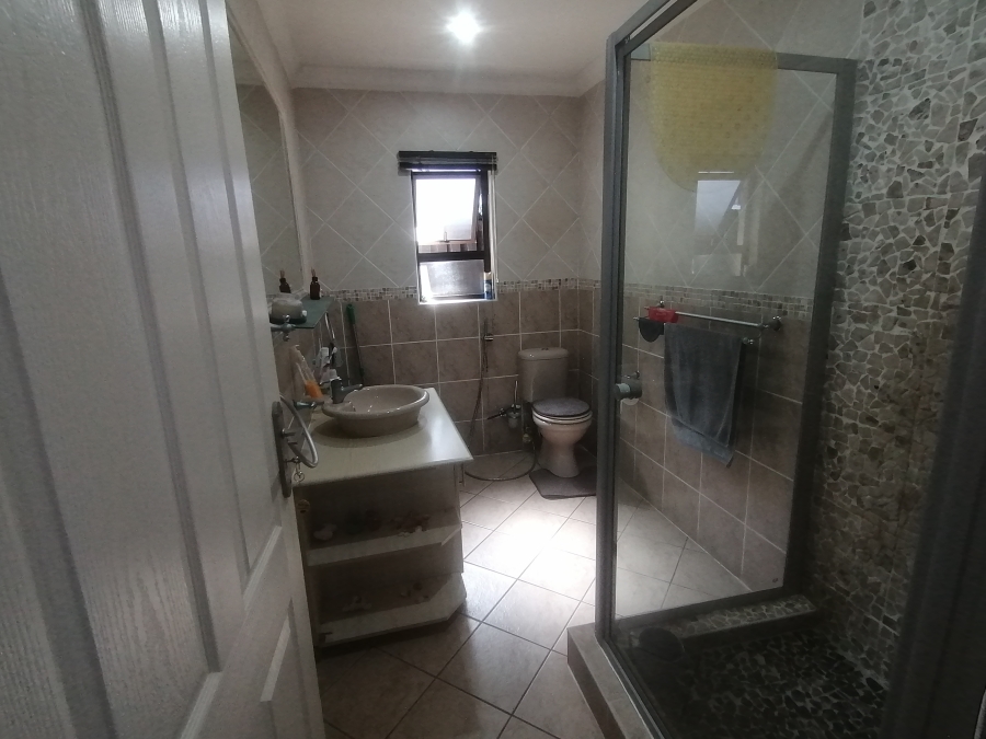 4 Bedroom Property for Sale in Seaward Estate KwaZulu-Natal