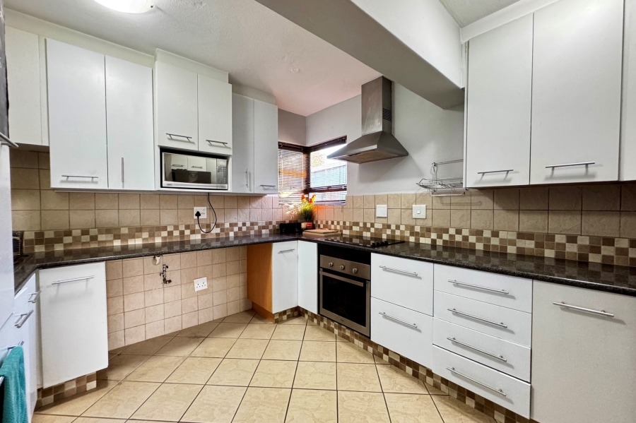 4 Bedroom Property for Sale in Salt Rock KwaZulu-Natal