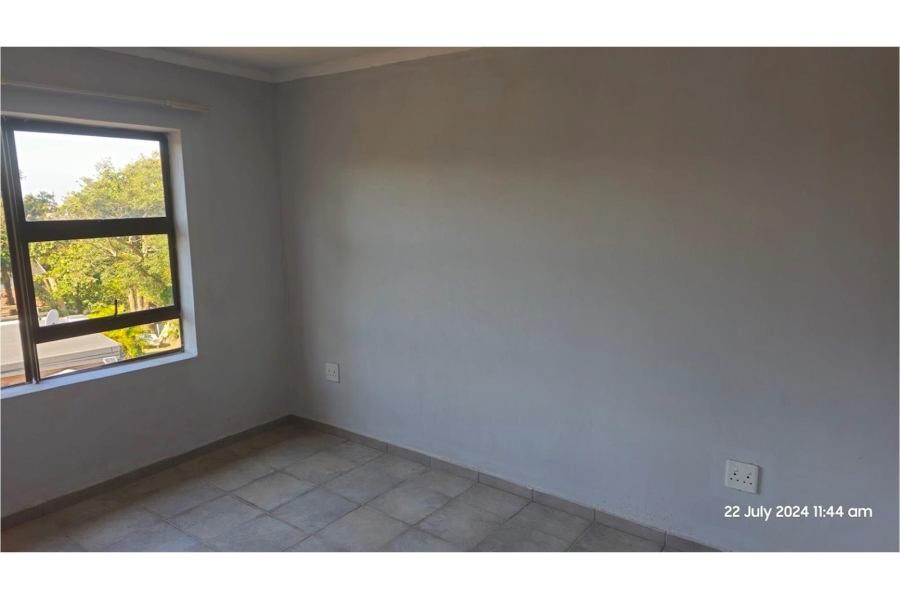 To Let 2 Bedroom Property for Rent in Northdene KwaZulu-Natal