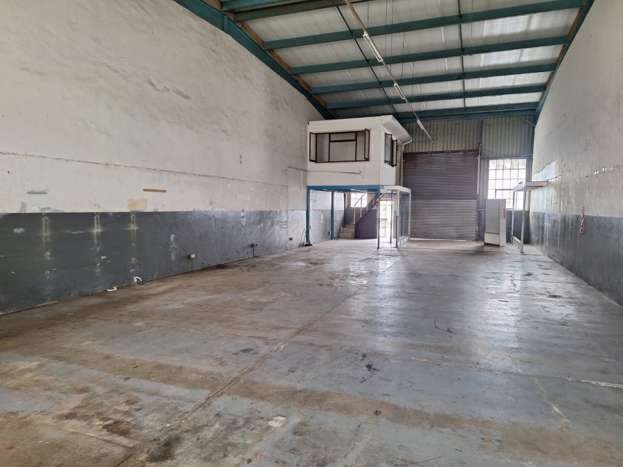 To Let commercial Property for Rent in Marburg KwaZulu-Natal