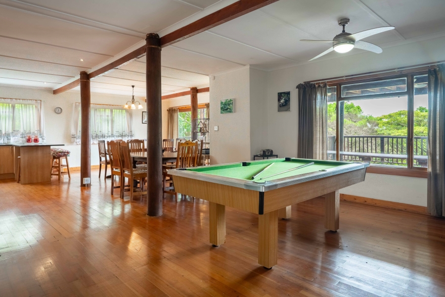 6 Bedroom Property for Sale in Bazley Beach KwaZulu-Natal