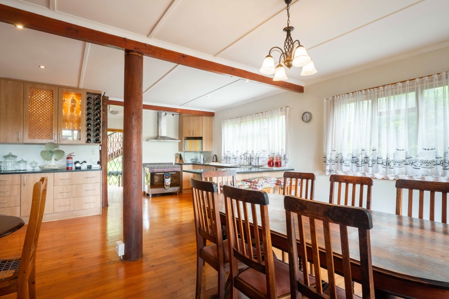 6 Bedroom Property for Sale in Bazley Beach KwaZulu-Natal