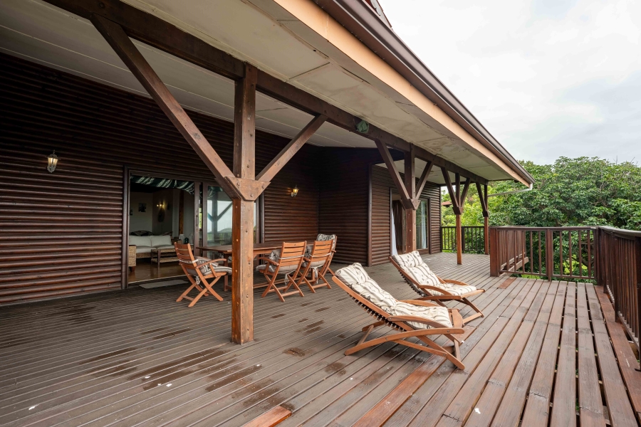 6 Bedroom Property for Sale in Bazley Beach KwaZulu-Natal