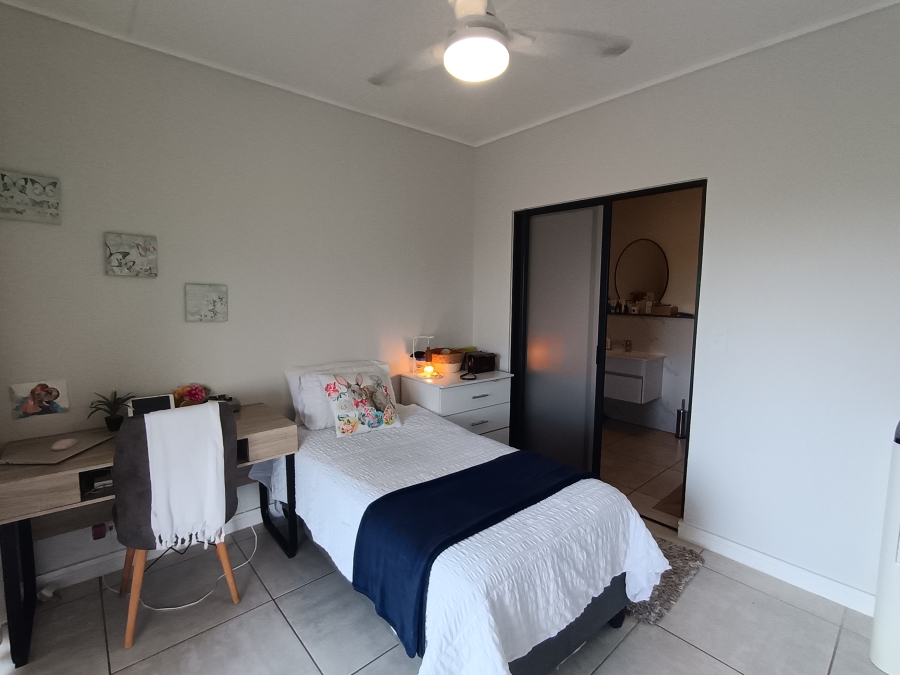 To Let 2 Bedroom Property for Rent in Izinga KwaZulu-Natal