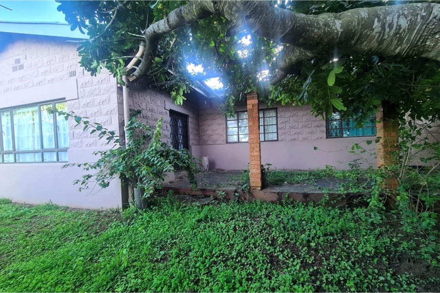 3 Bedroom Property for Sale in Tugela Mouth KwaZulu-Natal