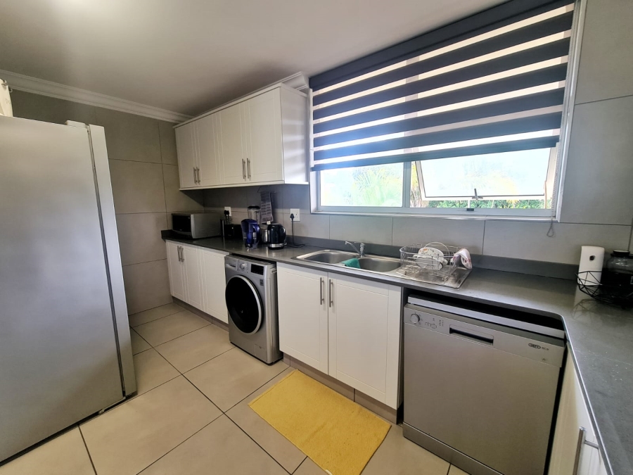 To Let 3 Bedroom Property for Rent in Umhlanga KwaZulu-Natal