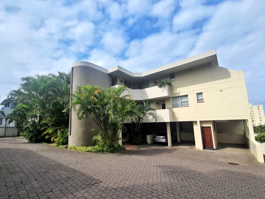 To Let 3 Bedroom Property for Rent in Umhlanga KwaZulu-Natal