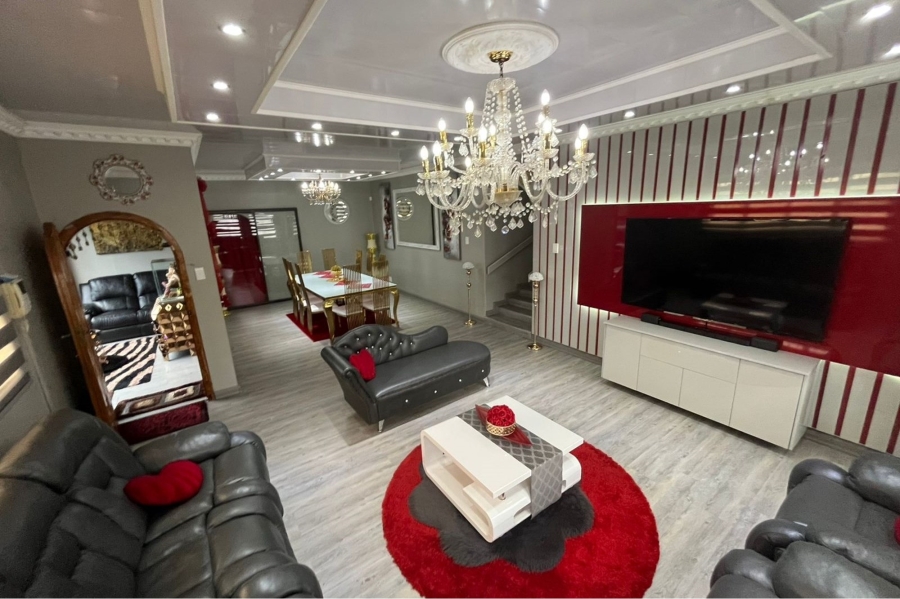 4 Bedroom Property for Sale in Amiel Park KwaZulu-Natal
