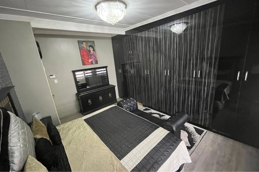 4 Bedroom Property for Sale in Amiel Park KwaZulu-Natal