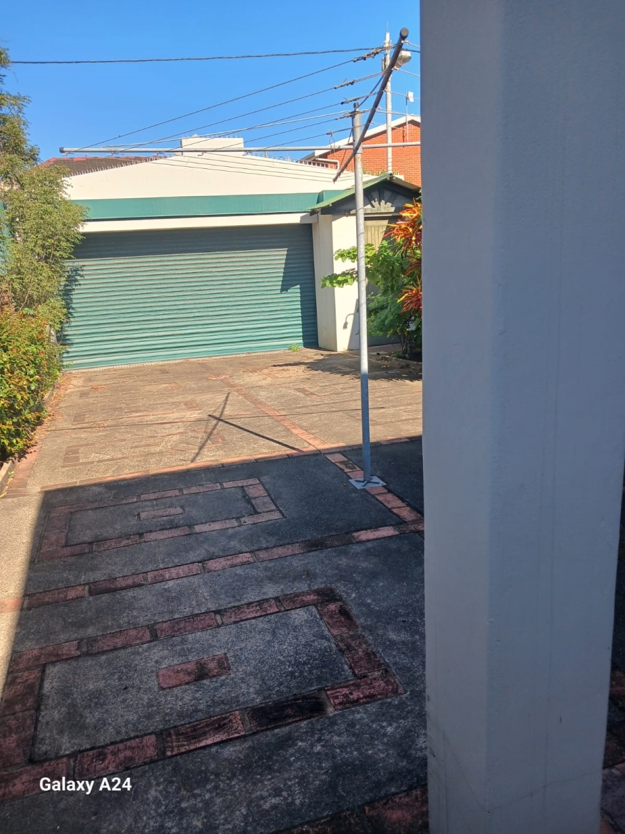 2 Bedroom Property for Sale in Bulwer KwaZulu-Natal