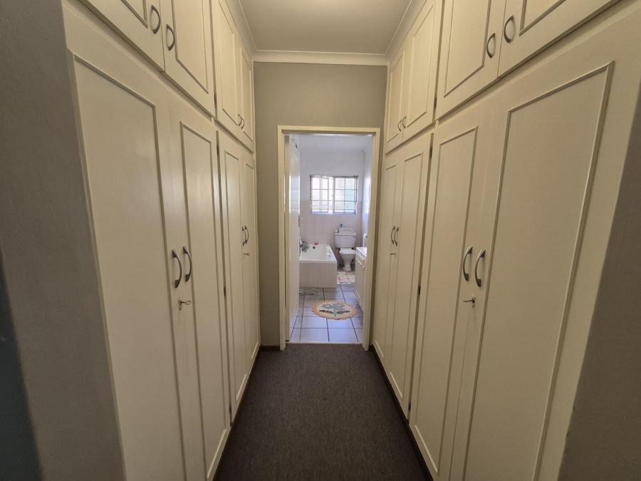 3 Bedroom Property for Sale in Montrose KwaZulu-Natal