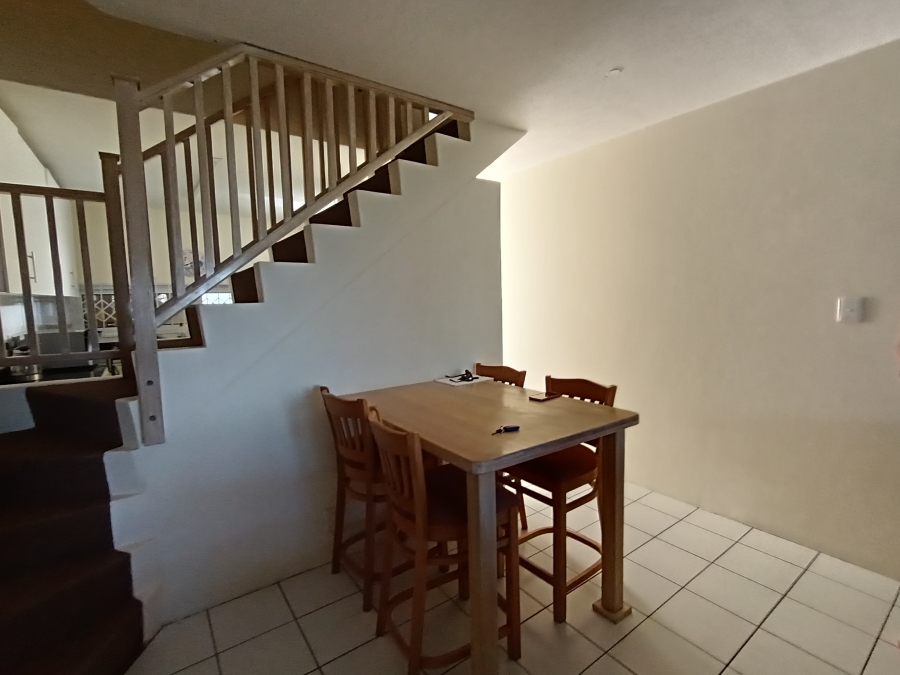 To Let 2 Bedroom Property for Rent in Selection Beach KwaZulu-Natal