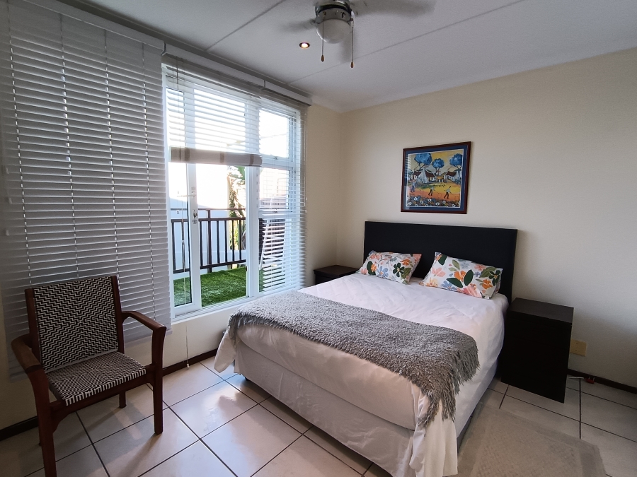 To Let 2 Bedroom Property for Rent in Selection Beach KwaZulu-Natal