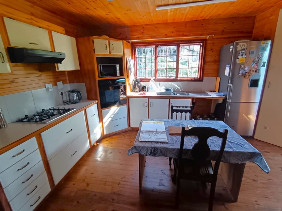 2 Bedroom Property for Sale in Hibberdene KwaZulu-Natal