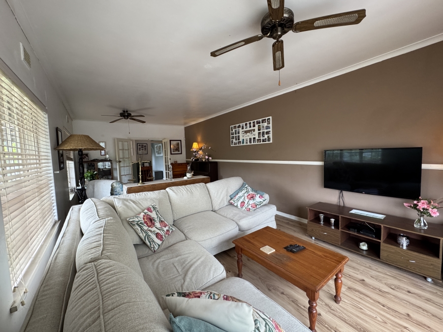 2 Bedroom Property for Sale in Hillcrest Central KwaZulu-Natal