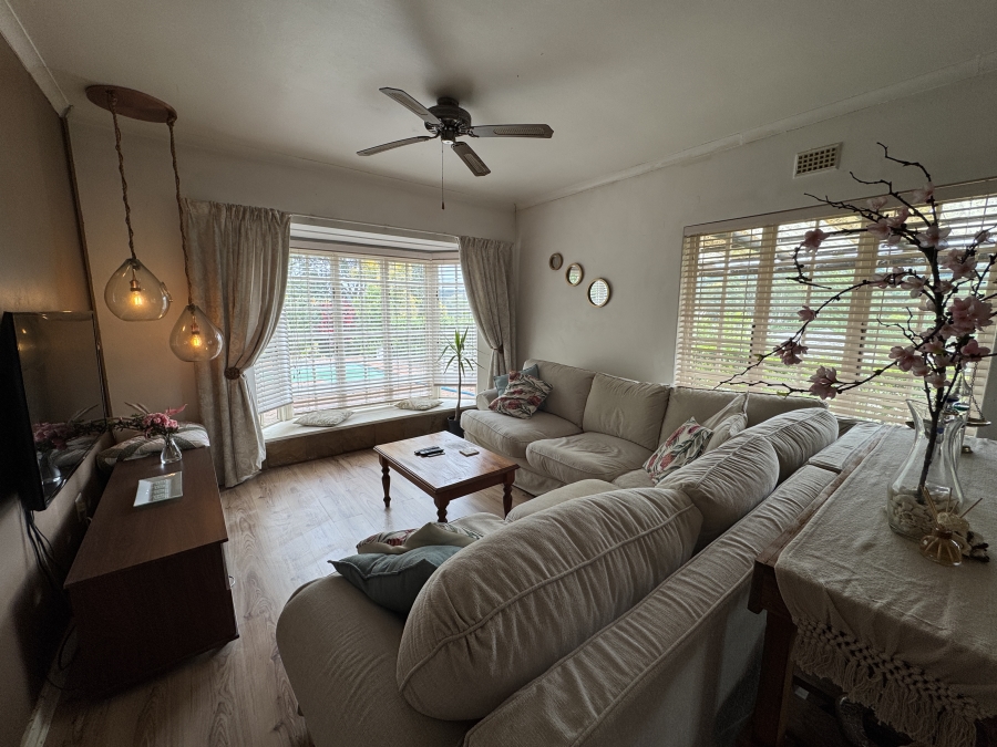 2 Bedroom Property for Sale in Hillcrest Central KwaZulu-Natal