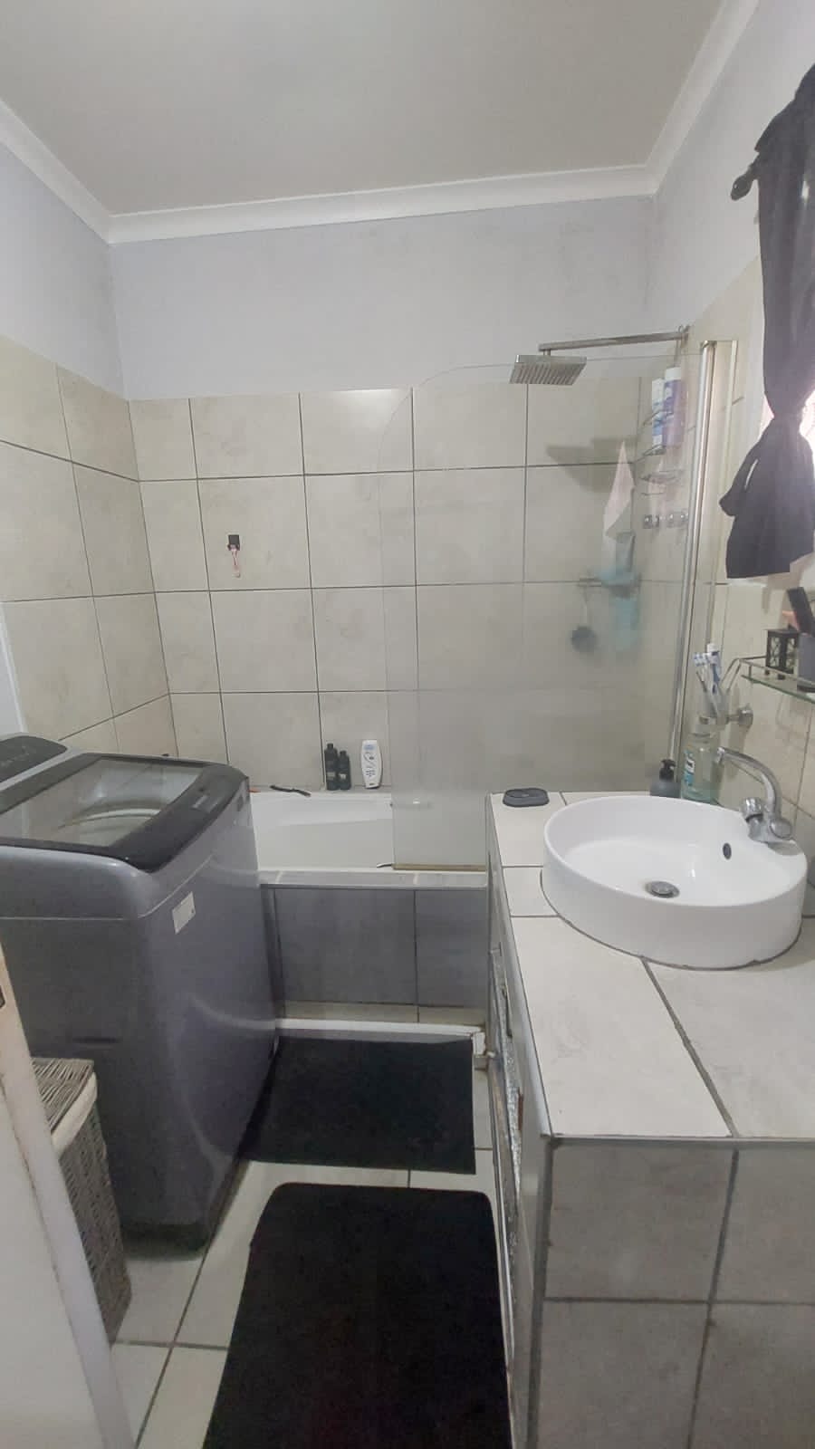 5 Bedroom Property for Sale in Mount Vernon KwaZulu-Natal