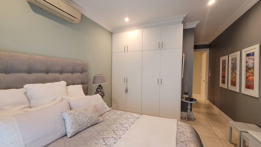 5 Bedroom Property for Sale in Simbithi Eco Estate KwaZulu-Natal