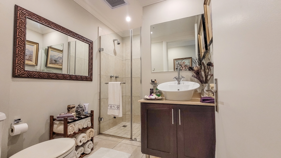 5 Bedroom Property for Sale in Simbithi Eco Estate KwaZulu-Natal