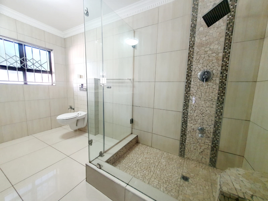 4 Bedroom Property for Sale in Meer En See KwaZulu-Natal
